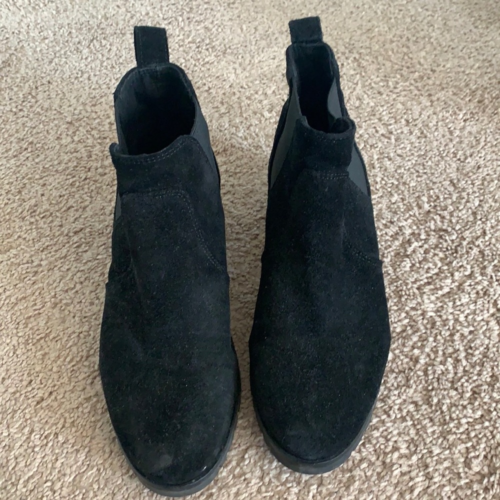 Karl Lagerfeld Black Suede Booties
